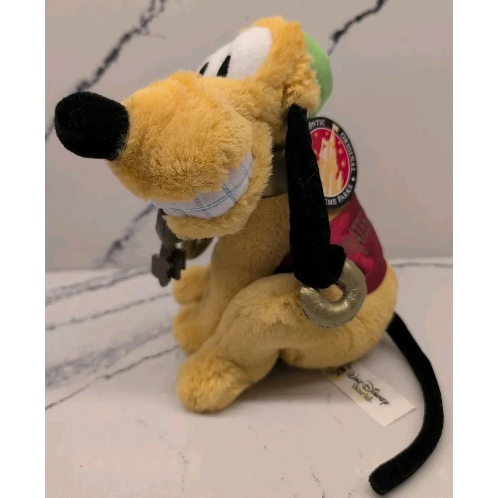 Pirates of the Caribbean Pluto Plush‎ with Keys Walt Disney World Stuffed Animal